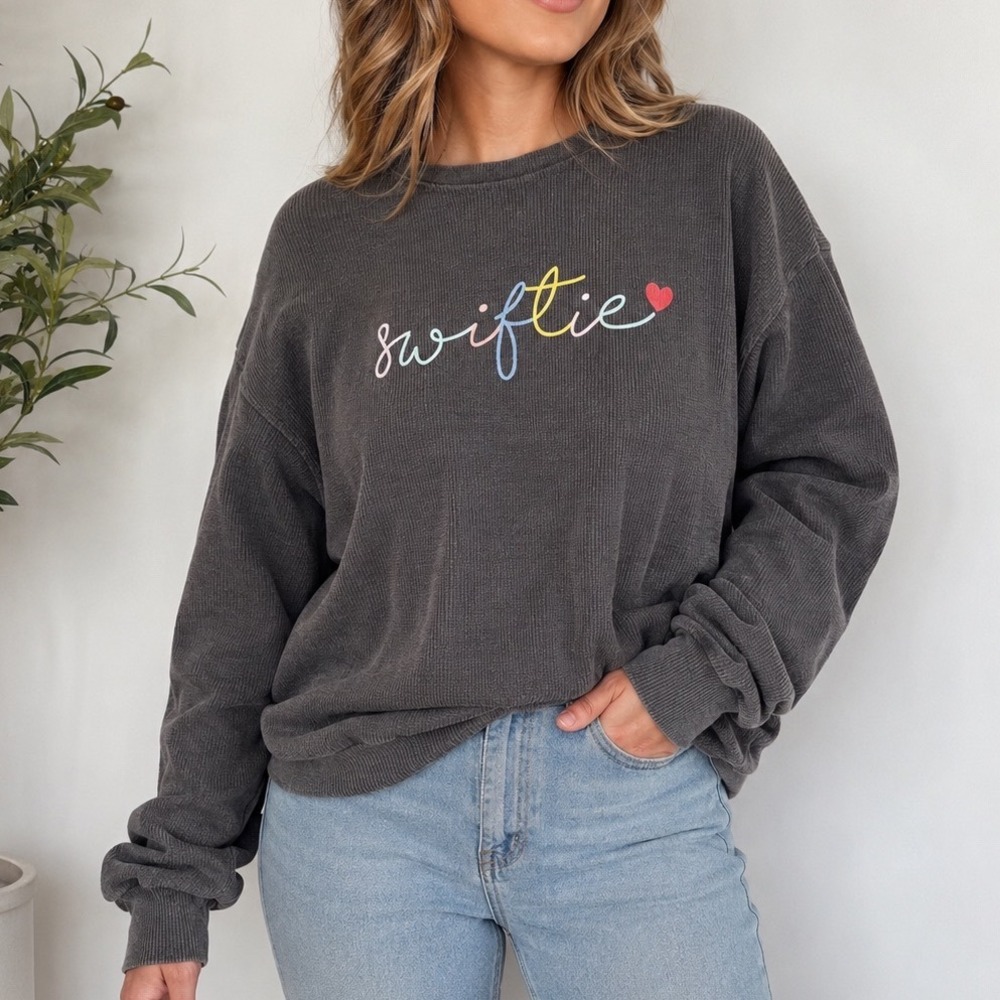 Swiftie Thermal Pullover Sweatshirt Women's Small Waffle Knit Graphic Top Gray‎